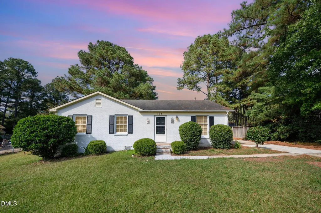 104 Deblyn Court Durham NC 27713