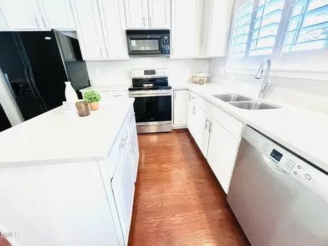 3428 Van Hessen Drive Raleigh NC 27614