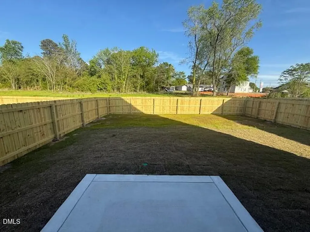 48 Stout Landing Dunn NC 28334
