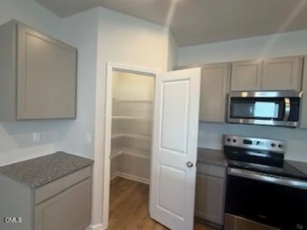 48 Stout Landing Dunn NC 28334