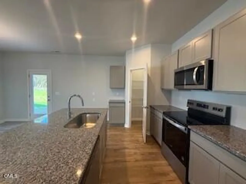 48 Stout Landing Dunn NC 28334