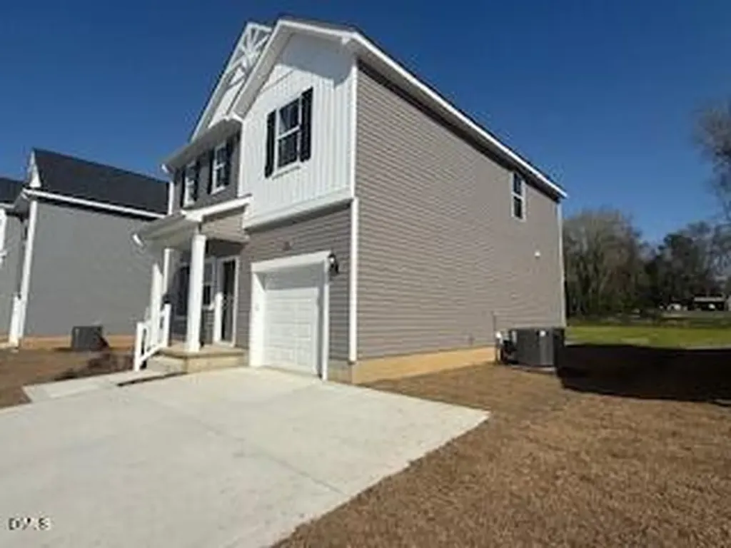 48 Stout Landing Dunn NC 28334