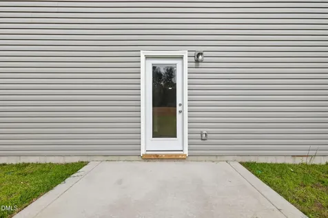 98 Stout Landing Dunn NC 28334