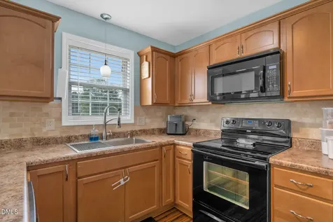 96 Sugarhill Drive Zebulon NC 27597