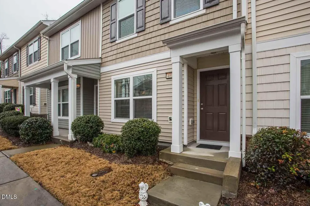4009 Tresco Crsg Raleigh NC 27616