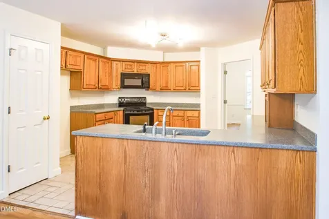 2423 Old Oxford Road Durham NC 27704