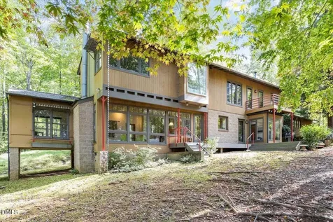 4416 Arrowhead Trail Hillsborough NC 27278