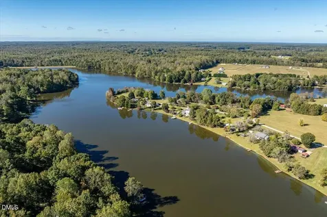 4416 Arrowhead Trail Hillsborough NC 27278