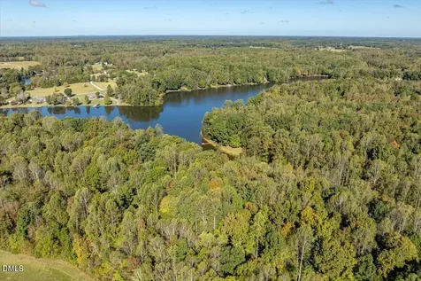 4416 Arrowhead Trail Hillsborough NC 27278