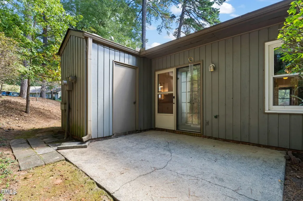 8015 Brown Bark Place Raleigh NC 27615