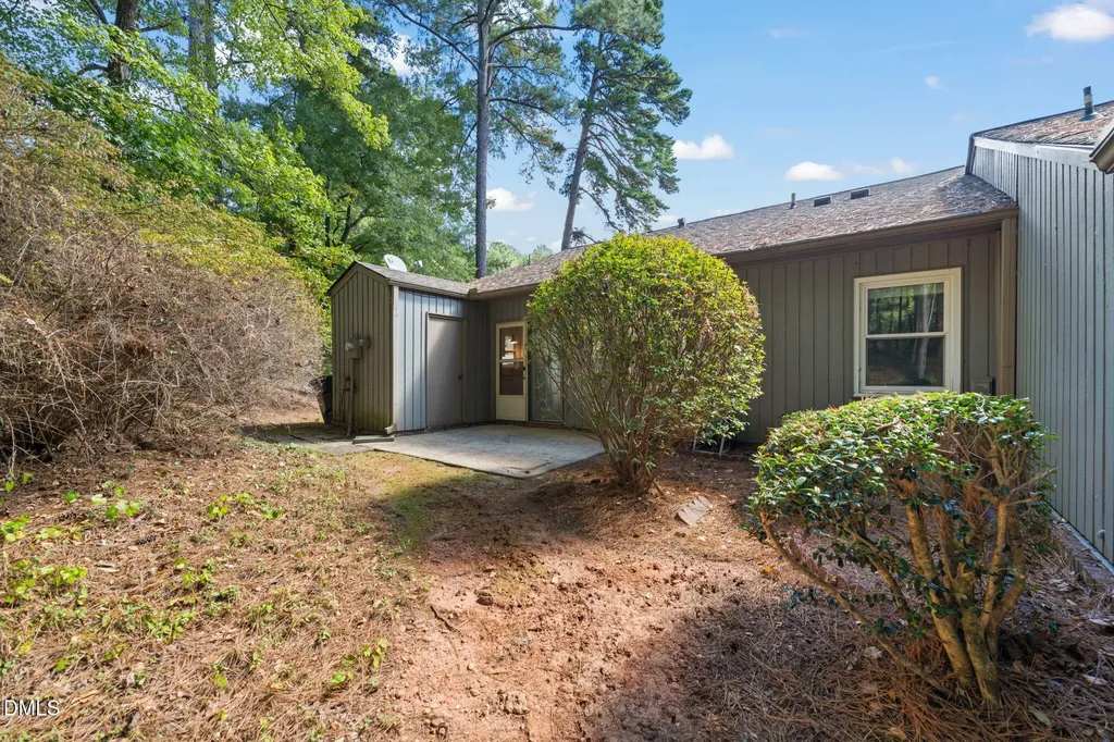 8015 Brown Bark Place Raleigh NC 27615