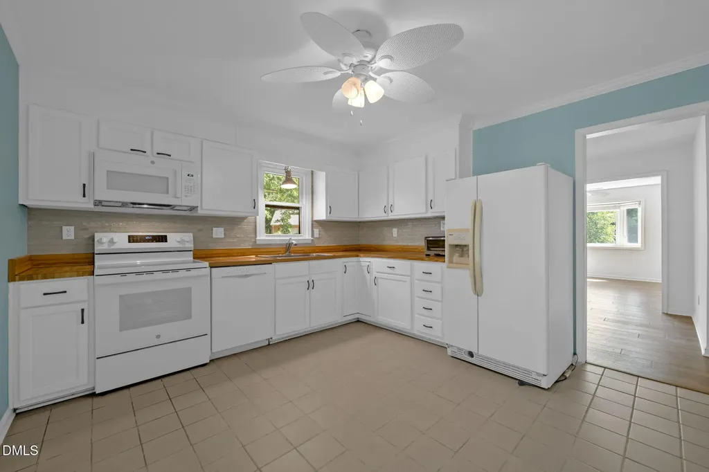 8015 Brown Bark Place Raleigh NC 27615