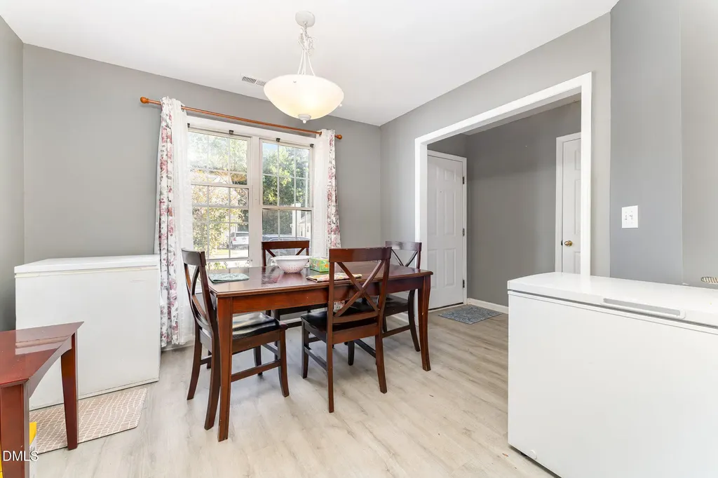 4004 Grandover Drive Raleigh NC 27610