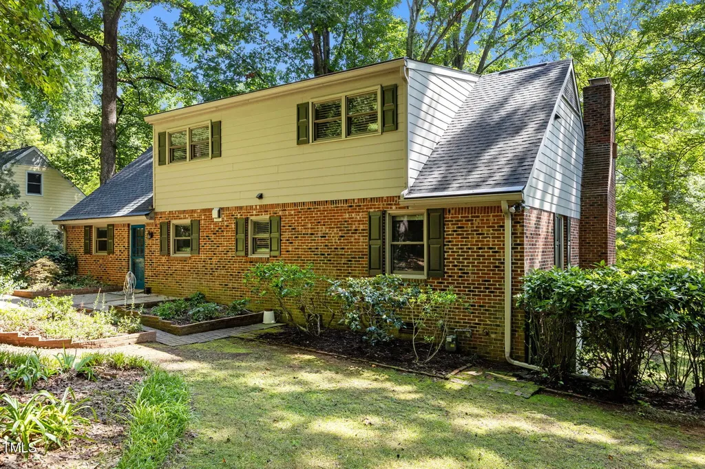 6925 Valley Lake Drive Raleigh NC 27612