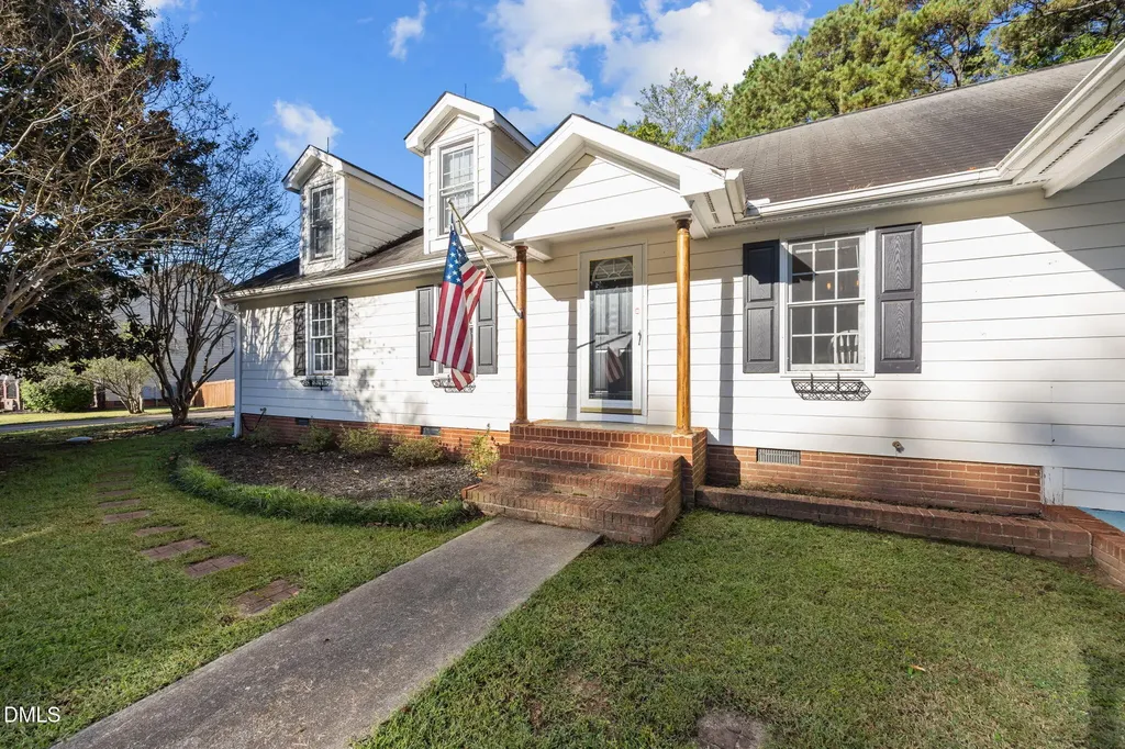 9812 Chris Drive Raleigh NC 27603