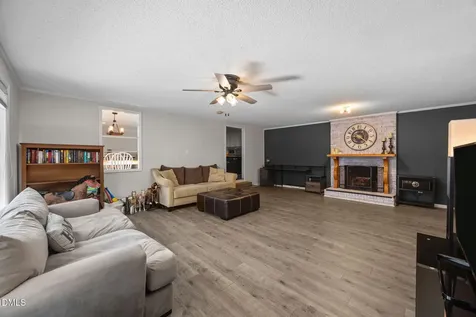 9812 Chris Drive Raleigh NC 27603