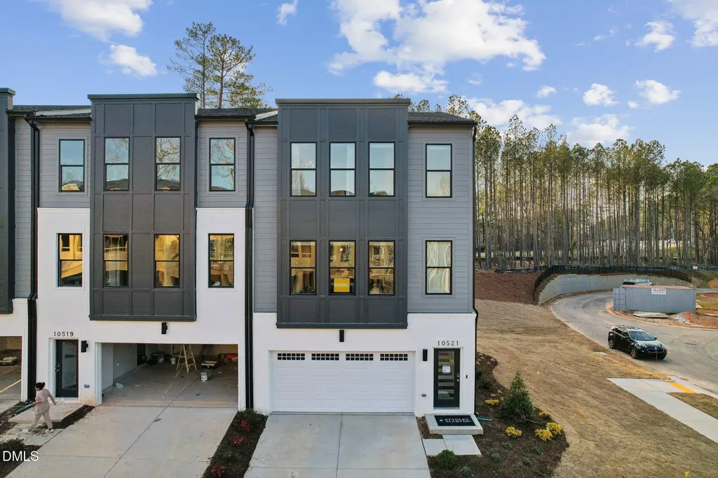 10610 Pleasant Branch Drive Raleigh NC 27614