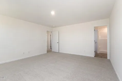 32 Littlefield Lane La Grange NC 28551