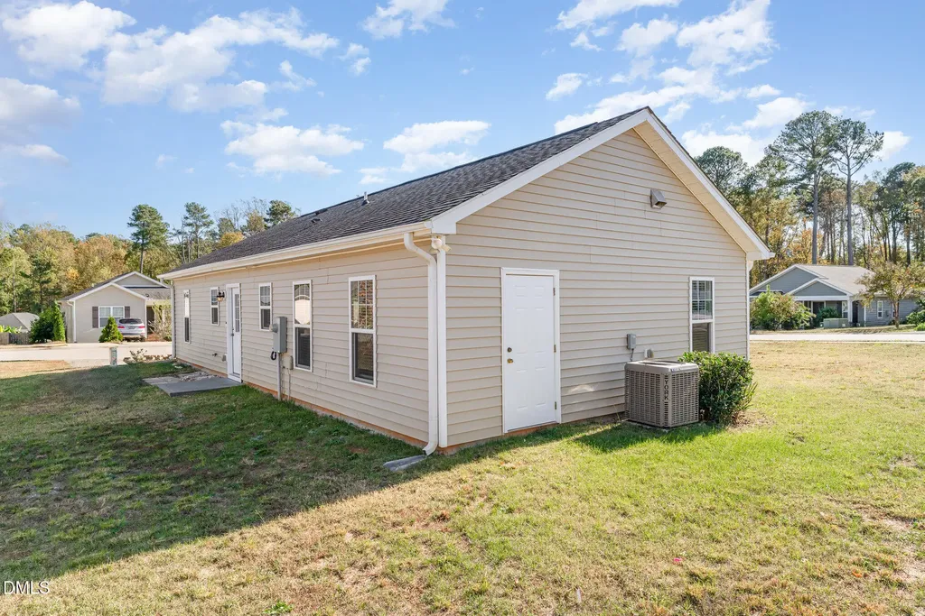 3060 Camden Creek Drive Raleigh NC 27610