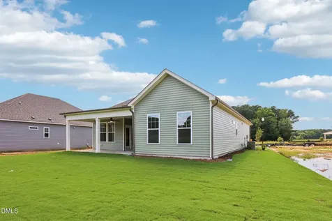521 Hipwood Drive Zebulon NC 27597