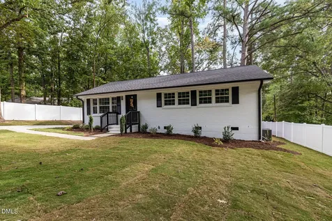 3204 Friar Tuck Road Raleigh NC 27610