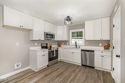 3204 Friar Tuck Road Raleigh NC 27610