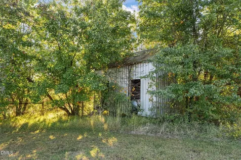 8794 Old 421 Road Liberty NC 27298
