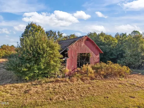 8794 Old 421 Road Liberty NC 27298