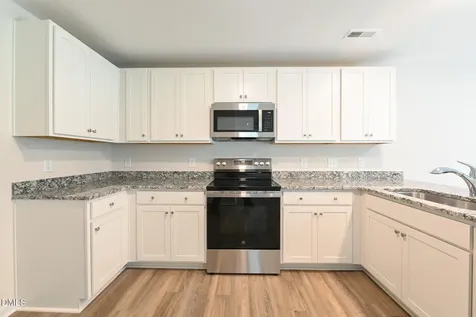 221 Hill Valley Drive La Grange NC 28551