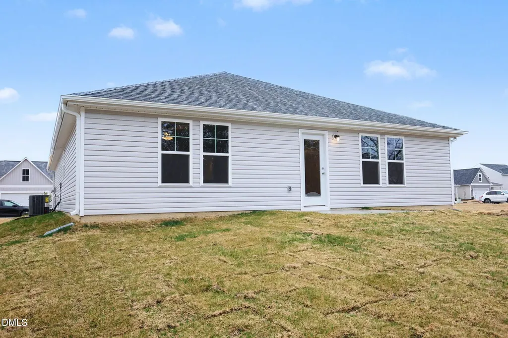 63 W Emily Gardens Drive Selma NC 27576
