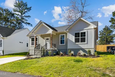 214 E College Street Franklinton NC 27525