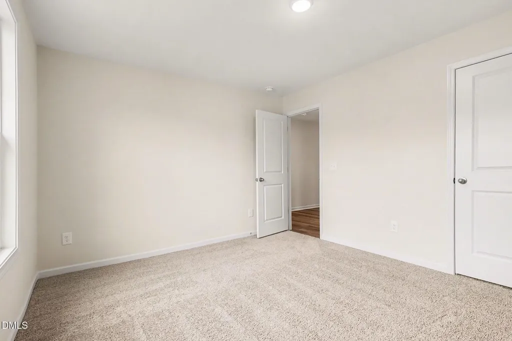 31 E Emily Gardens Drive Selma NC 27576