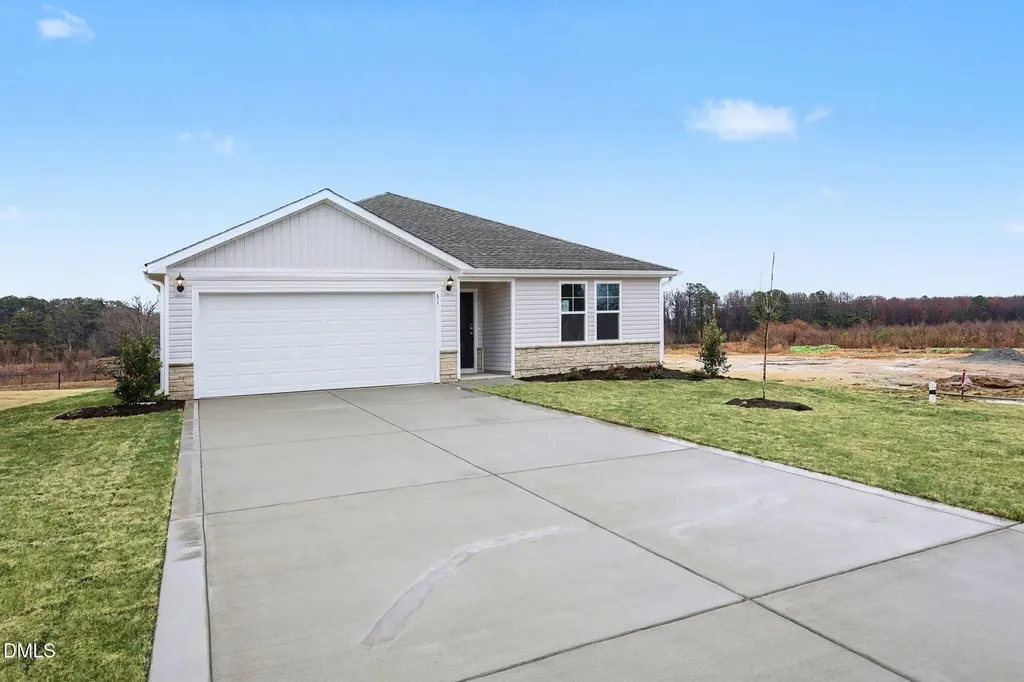 31 E Emily Gardens Drive Selma NC 27576