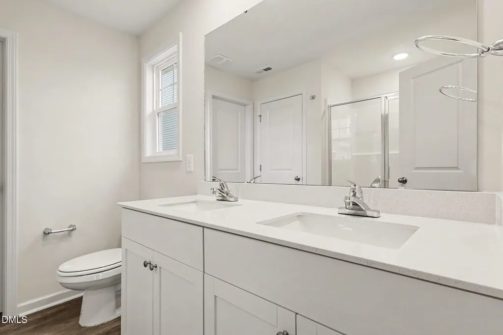 31 E Emily Gardens Drive Selma NC 27576