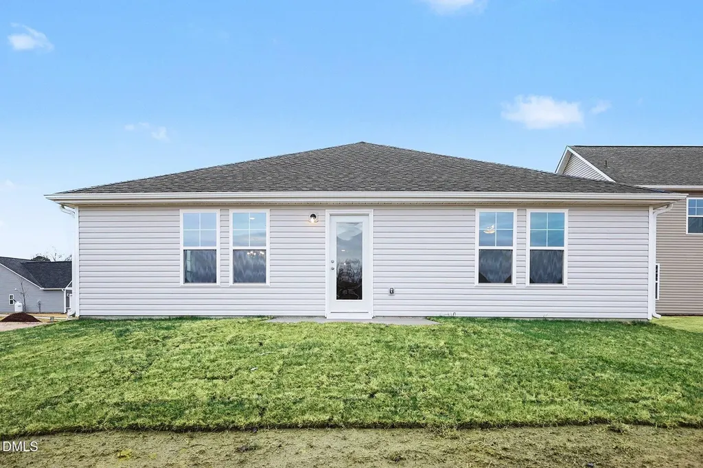 31 E Emily Gardens Drive Selma NC 27576