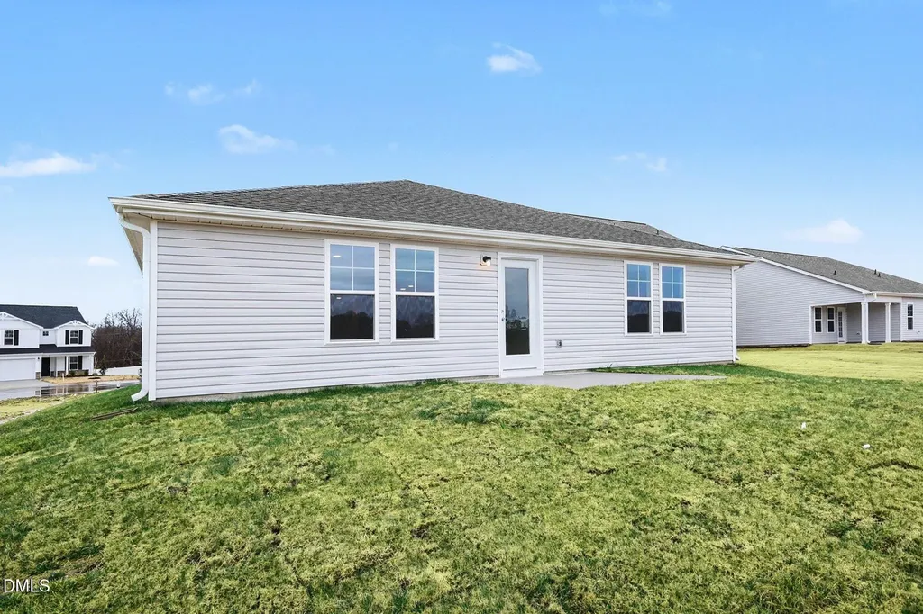 31 E Emily Gardens Drive Selma NC 27576