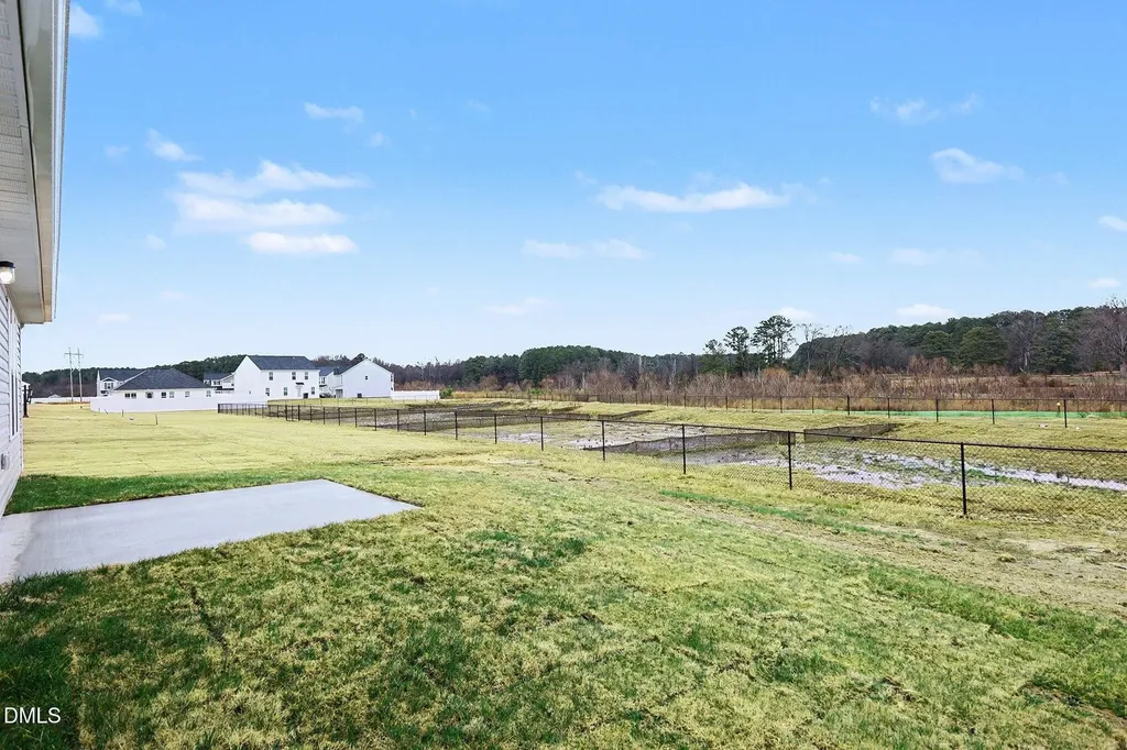 31 E Emily Gardens Drive Selma NC 27576