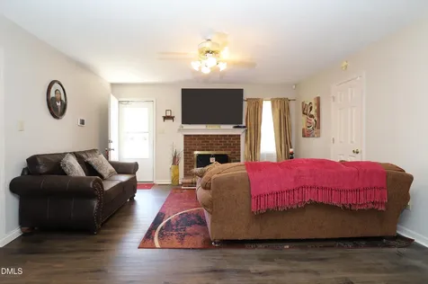 1711 Hanover Court High Point NC 27265