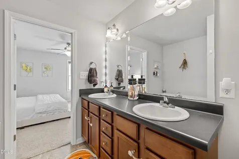 114 Larksdale Cove Benson NC 27504