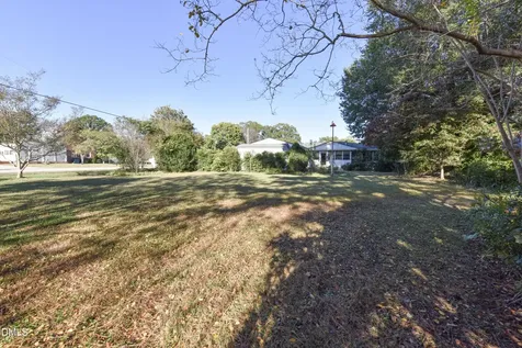 813 N Church Street Zebulon NC 27597