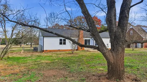 3472 Mine Creek Road Burlington NC 27217