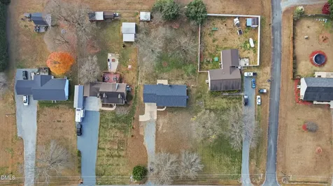 3472 Mine Creek Road Burlington NC 27217