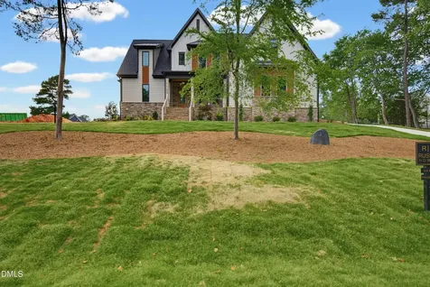 1123 Dovefield Lane Youngsville NC 27596