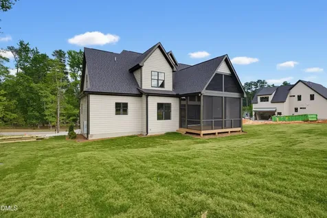 1123 Dovefield Lane Youngsville NC 27596