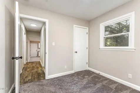 2714 George Owen Road Fayetteville NC 28306