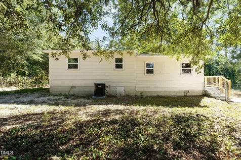 2714 George Owen Road Fayetteville NC 28306