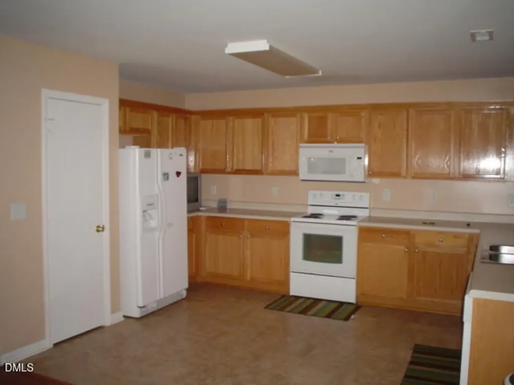 6005 Namozine Court Raleigh NC 27610