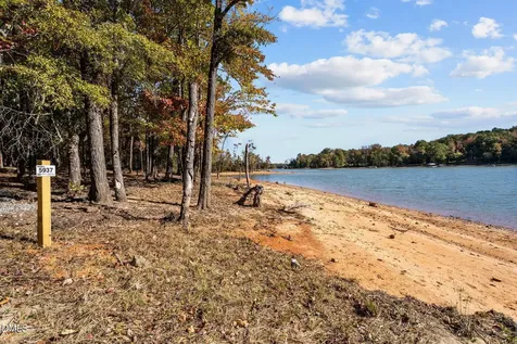 1100 Waterstone Lane Henderson NC 27537
