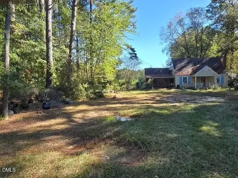 9385 Us 301 Highway Four Oaks NC 27524
