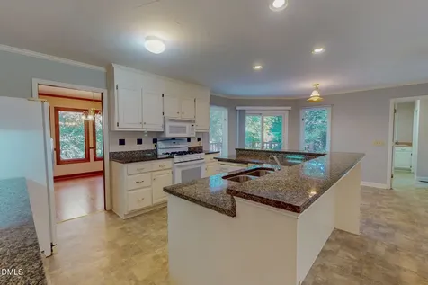 11 Denada Path Roxboro NC 27574